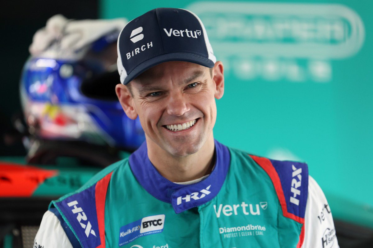 VertuMotors's tweet image. On to the next! Let’s go #TeamVERTU!💪🔥
@TomChilton_ @Tomingram80 @Excelr8M #EXCELR8 #Vertu #BTCC #Snetterton
