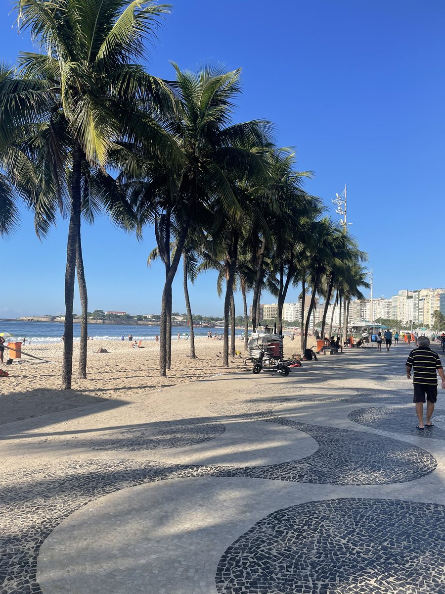 sou a paulistana mais cadelinha do rio abraços