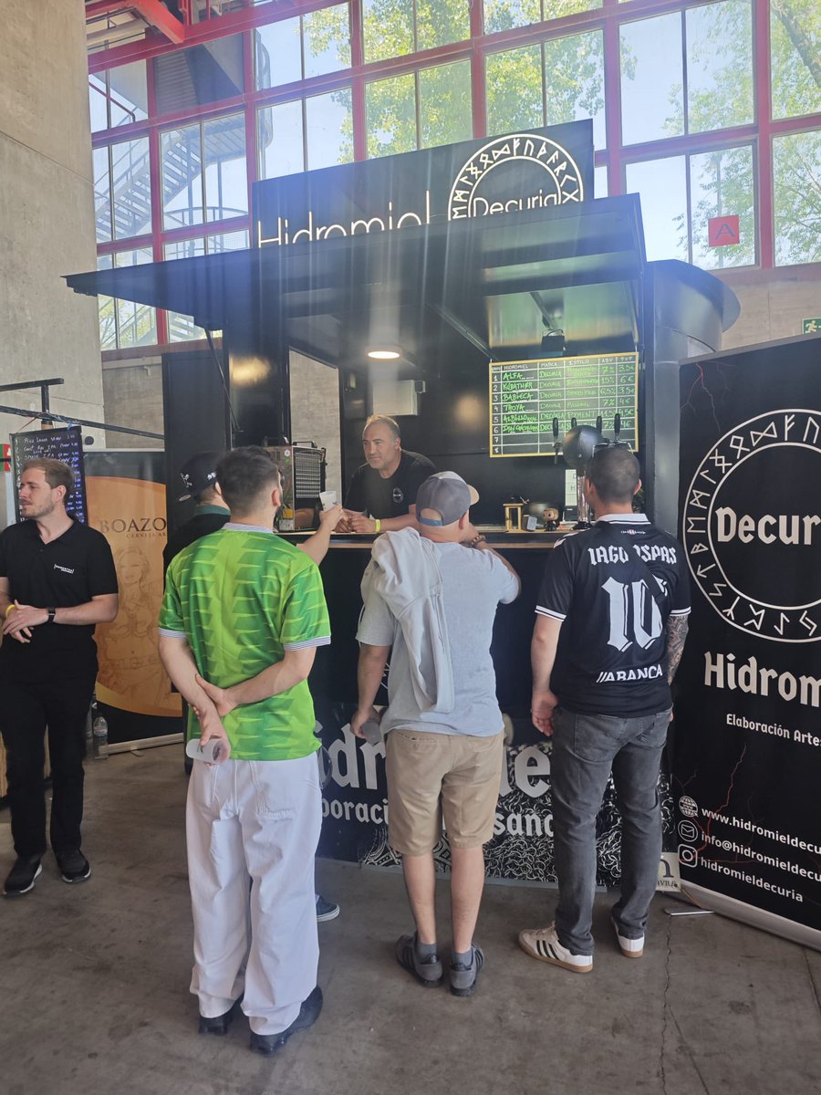 <a href="/Beermad_Madrid/">@beermad</a> <a href="/RaizCuadrada_/">Cerveza Raíz Cuadrada</a> <a href="/TierraVettona/">Cerveza Tierra Vettona</a> <a href="/CaracolesGredos/">Caracoles de Gredos</a> El aperitivo está servido <a href="/CaracolesGredos/">Caracoles de Gredos</a> 🐌