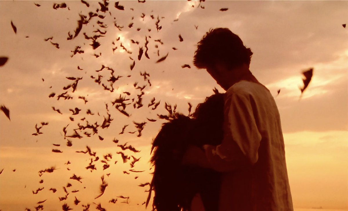 "i know when the world will end. when i die. it began when i was born. so when i die, it will end."

「ピクニック」picnic
(shunji iwai, 1996)