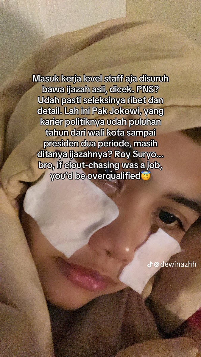 joooemmlnd's tweet image. ???? nangisin ijazah jokowi?? BUAT APA ANJG 😭😭