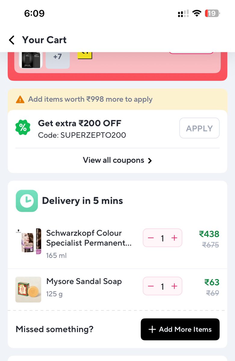 iprashanti's tweet photo. @ZeptoNow @zeptocares 

How insane are you guys . I mean im purchasing products worth more than 500. I have a membership for free delivery . Now I have to pay 80rs processing fee and 40rs of item handling fee ?? And top of that GST ??? For hair colour and soap ?????  #Zepto https://t.co/7gmy6XMWSq
