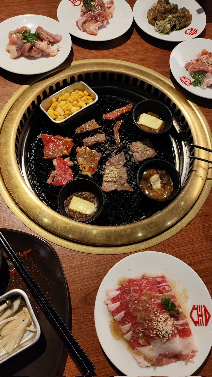 Very chill grilled meat.