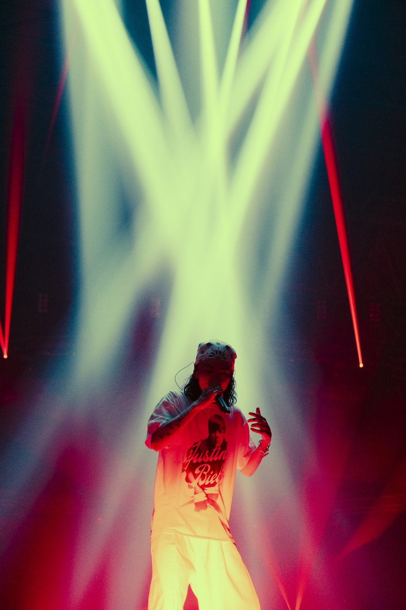 POP YOURS tweet media