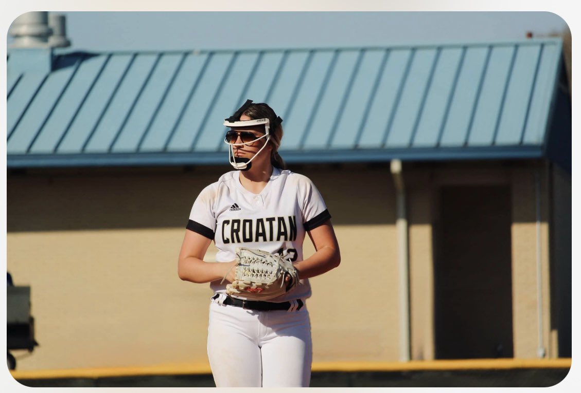 Madi_Denson2028's tweet image. My freshman season has come to an end. Now on to travel ball with my team @LLGRoberts16u. #pitcher #1base @Org_LLG @LL7NV @FastpitchAthRec @CoastRecruitsSB @CoastRecruits @SBRRetweets @BoostSoftball @SoftballRecruit @UWAA_United @Get2CollegAth