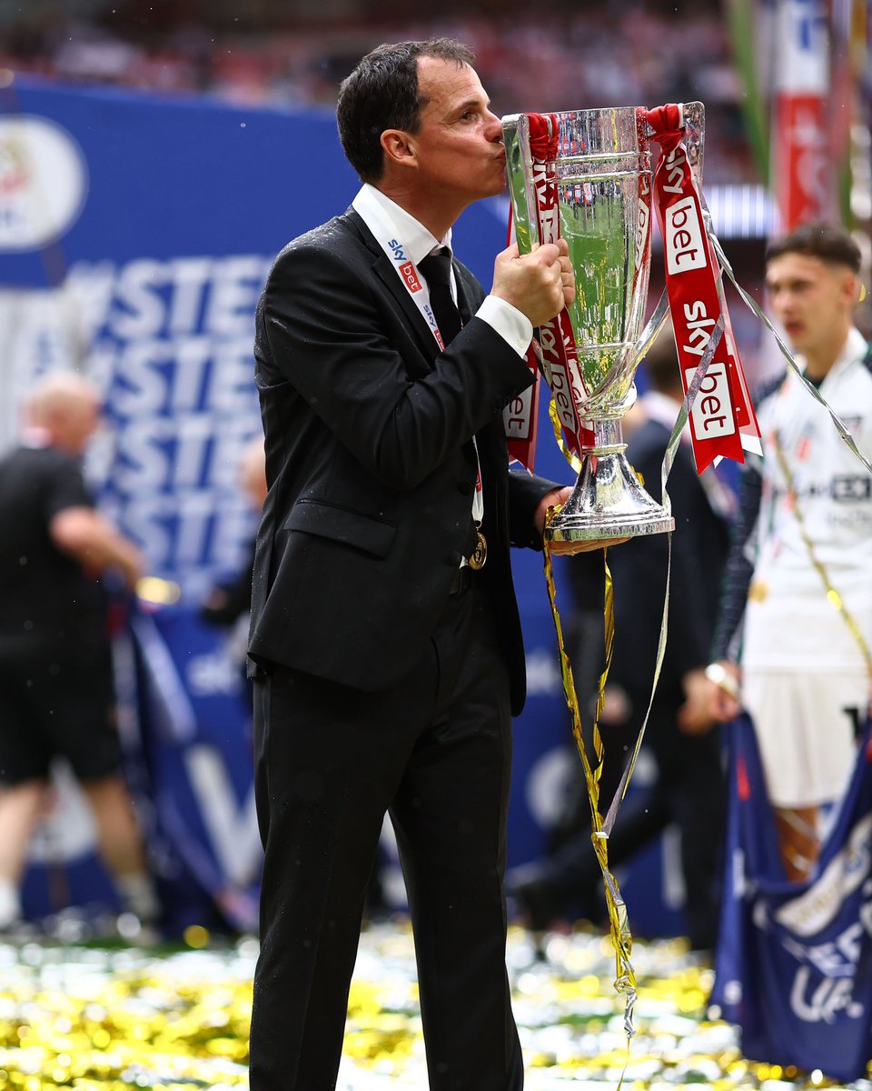 SunderlandAFC's tweet photo. RLB. https://t.co/Pmdo3Aktc1