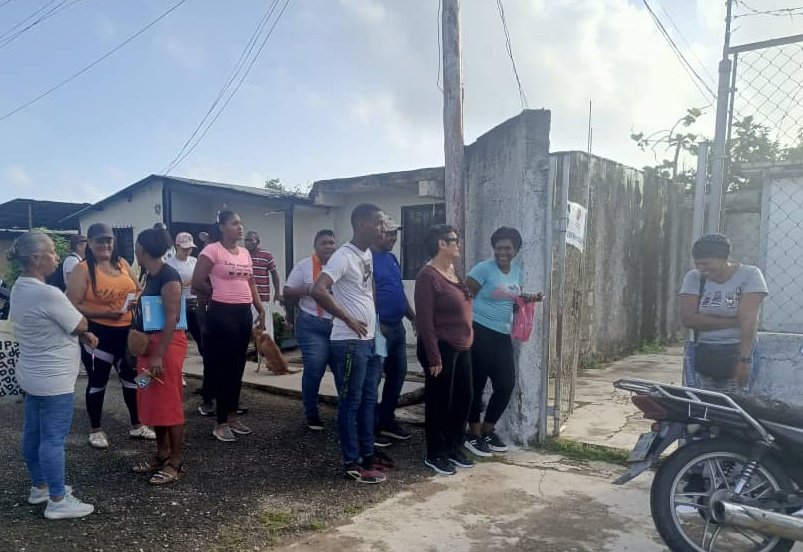 #EnFotos Centros de Votación en el Municipio Brión, Estado Miranda. 7:30 A.M

#ElUniversal #Elecciones2025