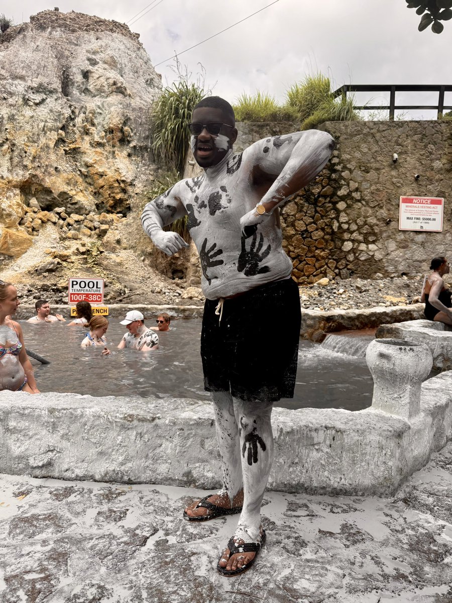 JerseyBoy7321's tweet photo. St. Lucia was a whole vibe….Spain & Aruba is next
#SoloTravelGoals #BookedByTyler #StLuciaDreaming #WaterfallMagic #IslandEnergy #BlackBoyTravels #MainCharacterMoment #TravelWithoutLimits #FearlessAndFree #NextStopAruba #SpainWeComing #LifeIsMeantToBeExplored #BlackMenTravelToo https://t.co/CprRj4tZTs