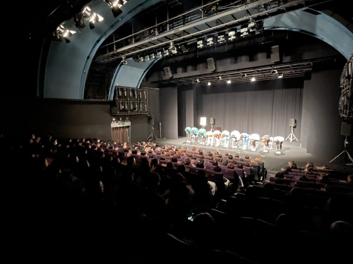 l__una28's tweet photo. #ミットたうん
全公演終了いたしました！
ご来場いただいた皆様、誠にありがとうございました！！
たくさんの笑い声、すごく嬉しかったです🤭

初めてのコント楽しかったぁー！
事務所の皆さんと舞台に立つことができて幸せでした🌱☀️ https://t.co/vRpOnRD3bl