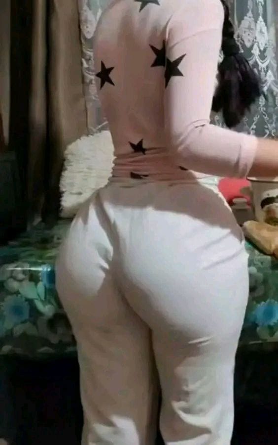 الخلفي وسيعه انصحوني ويش ازرع فيها