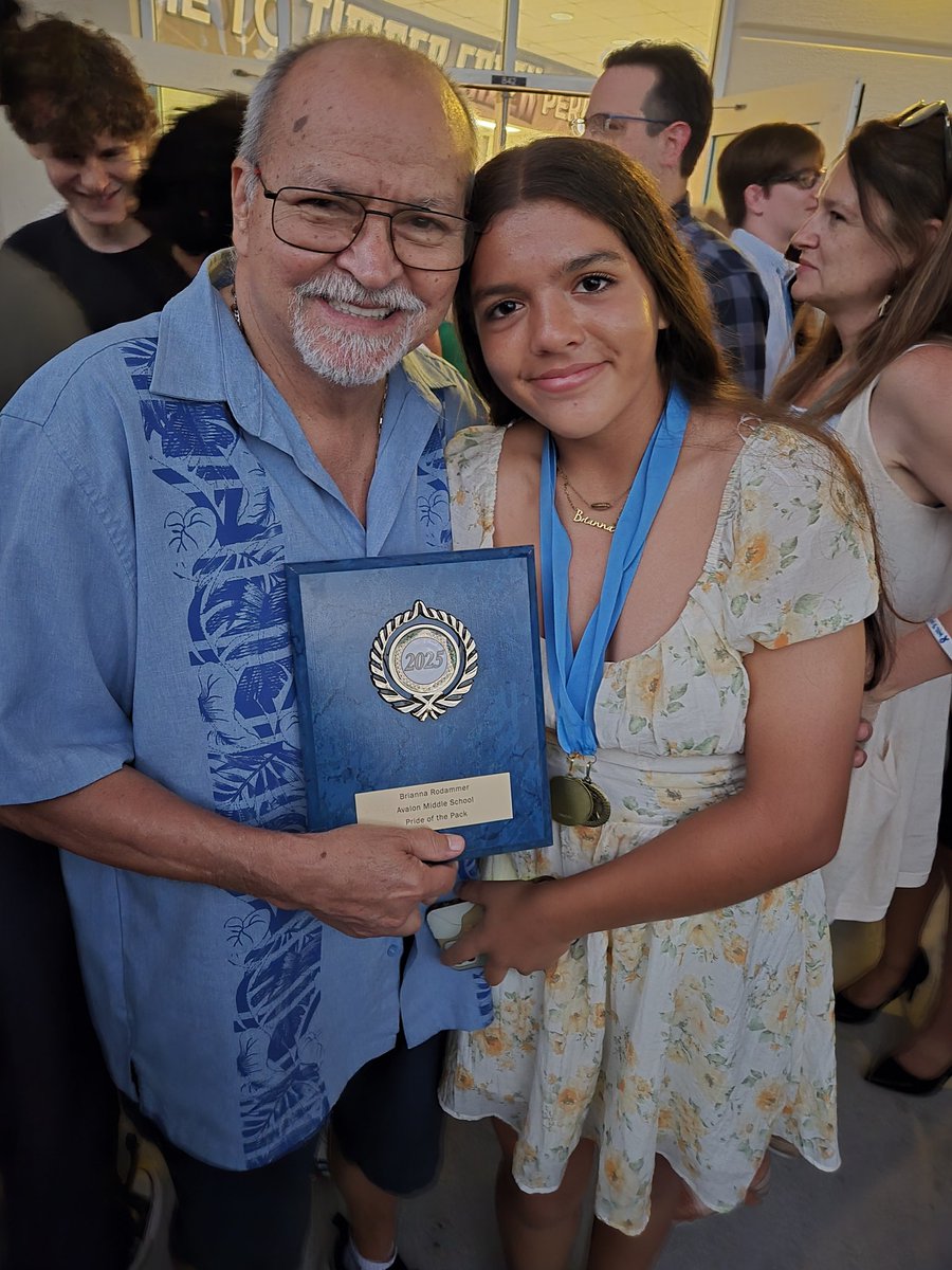 BriannaRodammer's tweet photo. Recieved Leadership and Community Service Award , Academic Excellence Award for earning a 4.0 GPA in 8th grade year, and PRIDE of the PACK Award for maintaining a
4.0 GPA all thru middle school
#middleschool #awardsofexcellence #classof2029🎓🥎 #highschoolbound #newchapter https://t.co/hxfBEYvHPs