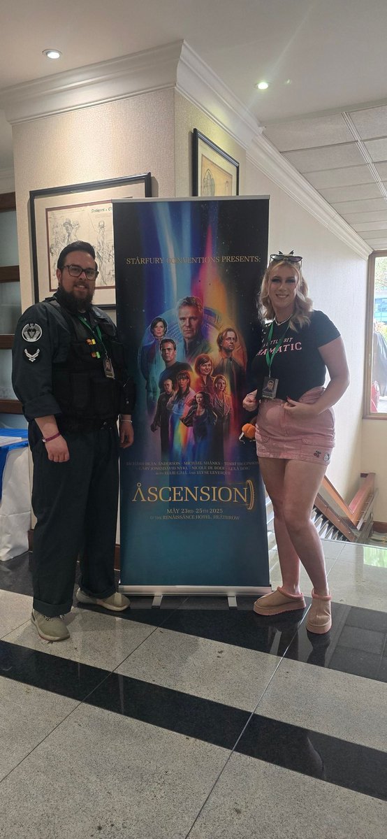 We are having a great time at <a href="/starfuryevents/">Starfury Conventions</a> Ascension. Fingers crossed we can win a banner, because as you can see, she is a bit dramatic! #stargatecon