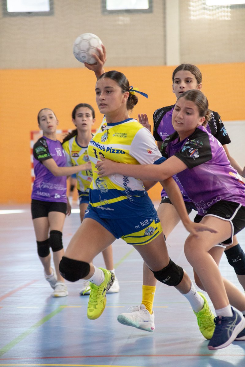 🎉 <a href="/bmbahiadalmeria/">CBM BAHÍA DE ALMERÍA</a>, ℂ𝔸𝕄ℙ𝔼𝕆ℕ𝔸𝕊 de la categoría Alevín Femenina de la #CopaAndalucíaBMBase25 🤾‍♀️

🟡 Las almerienses se adjudican el título 🥇 gracias a un resultado de 27-15 sobre #BMIponuba 🟣

¡Enhorabuena!

📸 Clarisolvil

#BalonmanoAndalucía