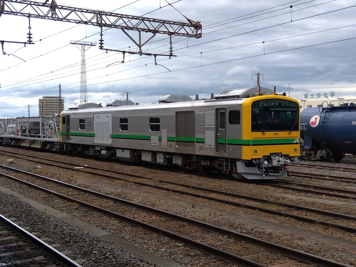 2wCp9p3133's tweet photo. 駅にいた
#GV197 https://t.co/66Xp3nL9F2