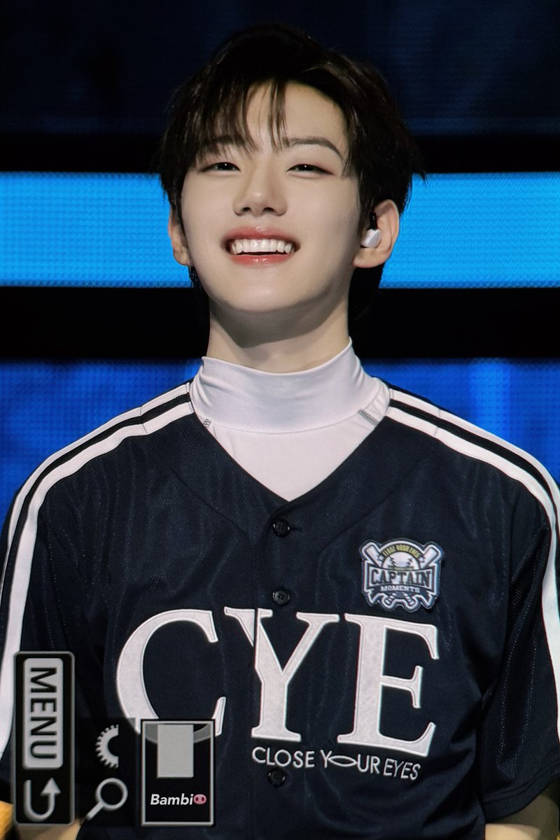 𝟮𝟱𝟬𝟱𝟮𝟱 𝗣𝗿𝗲

#서경배 #SEOKYOUNGBAE
#CLOSEYOUREYES #클로즈유어아이즈
#클유아 #CYE