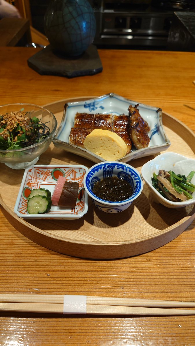 sanpoxhand's tweet photo. うなぎ定食
これから夏に向けて体力つけて行こう😀 https://t.co/et24BBTmsU