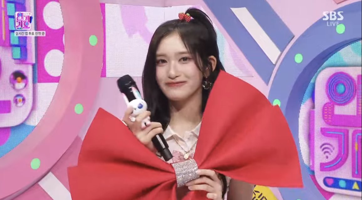 IVE イソ、今日の人気歌謡MC