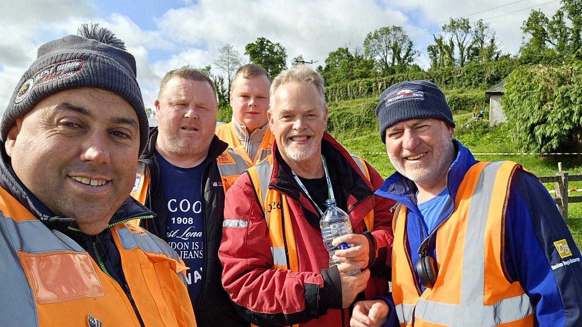 All set for marshalling on Stage 1 Cavan Stages Rally Stage best of luck to all involved 👍 <a href="/MotorsportIRL/">Motorsport Ireland</a> <a href="/RollinsCyril/">Cyril Rollins</a> <a href="/thisisirishral1/">ThisIsIrishRallying</a> <a href="/fia/">FIA</a> <a href="/MIRallyAcademy/">#MIRallyAcademy</a>