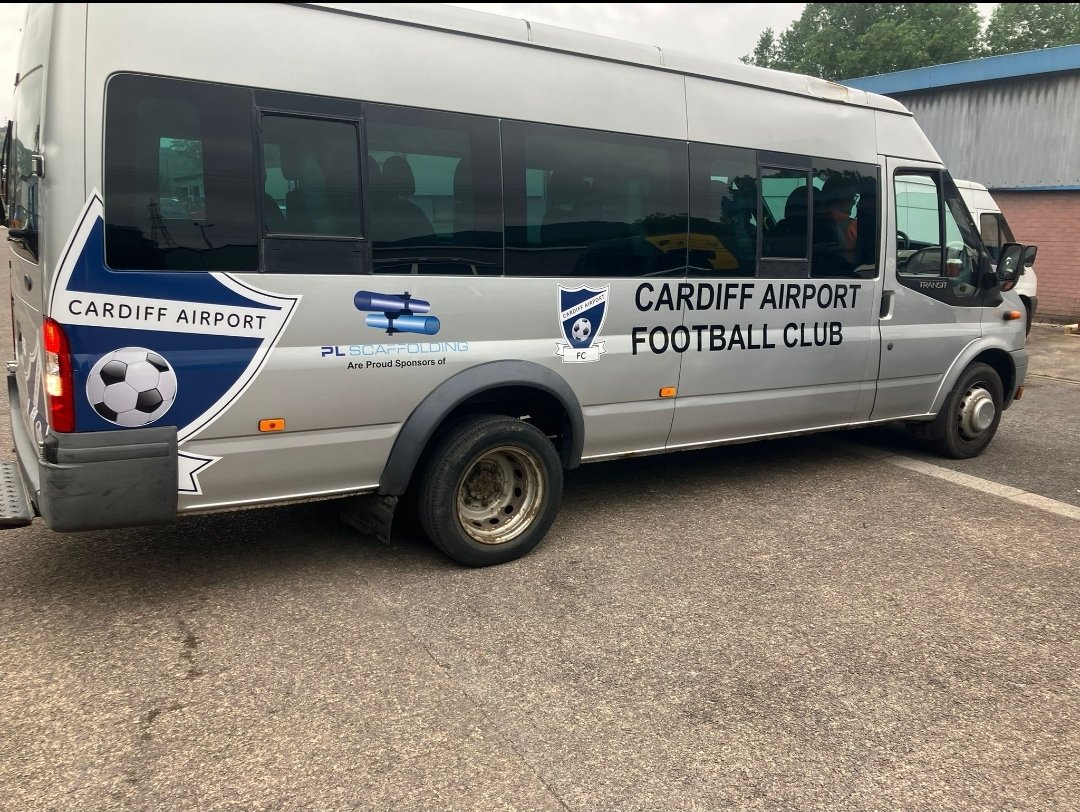 Team bus has arrived kindly bought and Sponsored by <a href="/pl_scaffolding/">PL Scaffolding Solutions</a>