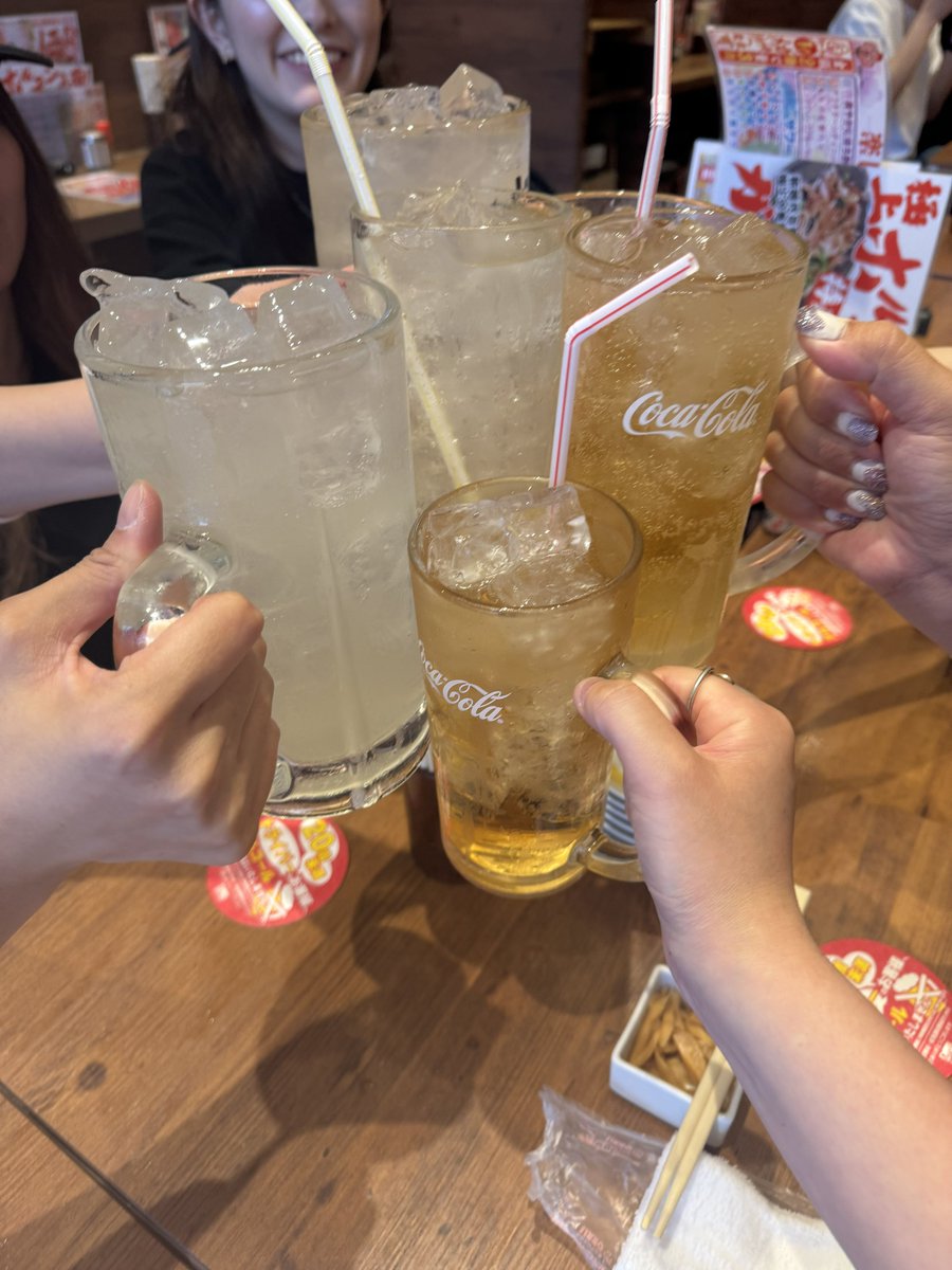 YUKI_Nyan_yuu's tweet photo. 今日は侑誕撮影でJK &amp;DK撮影してきた。
今回は髪色指定して他は全てお任せ✨
みんな個性ある学生になりました！女子可愛いんよ！！
１着で楽しく撮影して早めに終えてアフター！！そして、早めの解散！
次も予定を立ててはいるので楽しみにしている！！！ https://t.co/3bOgvuwvcJ