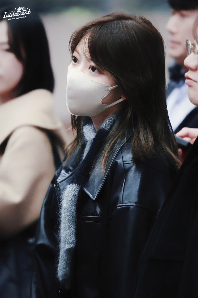 250308

#LESSERAFIM  #LE_SSERAFIM #르세라핌 
#SAKURA #사쿠라 #ックラ #미야와키사쿠라