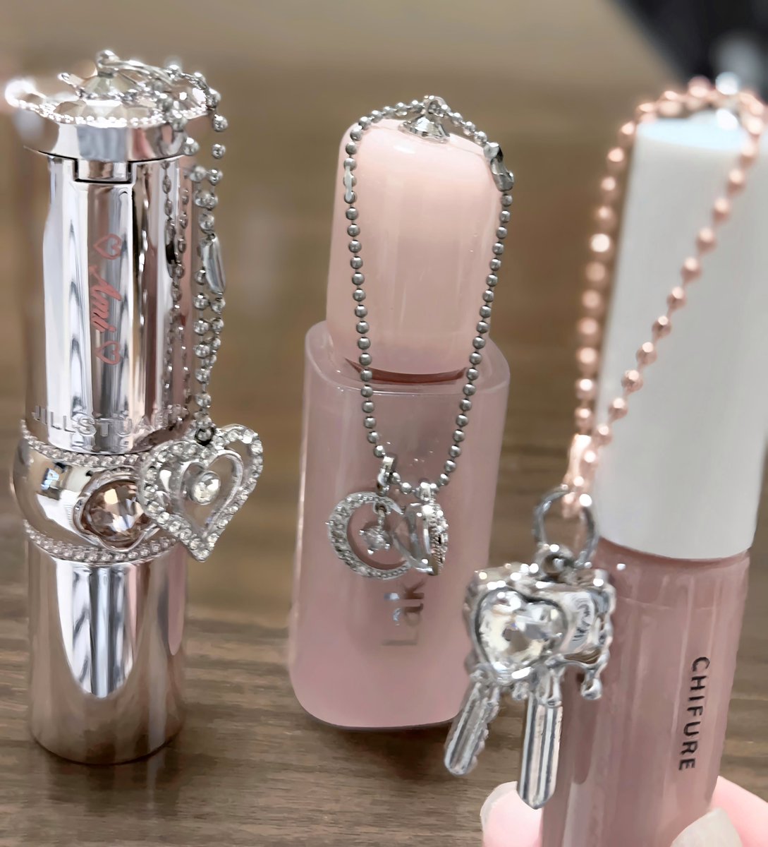 装着 ꪔ̤☽꙳⋆