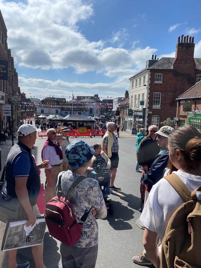 FREE Meet and Greet at Arundel for all coaches and groups visiting <a href="/brightoncoaches/">Brighton Horizon Coaches</a> <a href="/BrooklineTours/">Brookline Coaches</a> <a href="/CoachesHodgsons/">Hodgsons Coaches</a> <a href="/pccoaches/">P.C. Coaches</a> <a href="/BarnesCoaches/">Barnes Coaches</a> <a href="/DewsCoaches/">Dews Coaches</a> <a href="/ExcelsiorCoach/">Excelsior Coaches</a> <a href="/LegerHolidays/">Leger Holidays</a> <a href="/Shearings/">Shearings Holidays</a> <a href="/SteveTourism/">Steve Reed</a> <a href="/BudgetTravel/">Budget Travel</a> @coach
