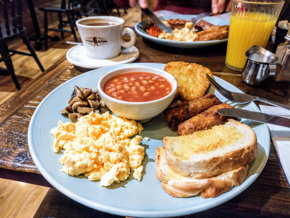 Unchartered Streets (@unchartereds) on Twitter photo Wembley presumably think a lunchtime kick-off is OK because we can just grab one of their unpleasant overpriced burgers at the stadium. Well, we could. Or… we could get up at six-thirty, skip breakfast, and have a fry-up at Marina’s in Willesden Green. Ha! 1-0 to us, I think. Wembley presumably think a lunchtime kick-off is OK because we can just grab one of their unpleasant overpriced burgers at the stadium. Well, we could. Or… we could get up at six-thirty, skip breakfast, and have a fry-up at Marina’s in Willesden Green. Ha! 1-0 to us, I think.