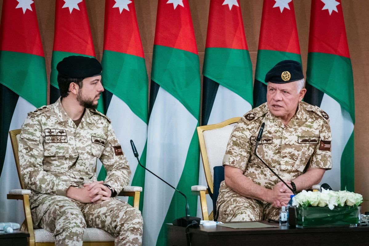 79 عام من الامجاد و الفخر و العز في هذه البلاد ..
79 عام و في كل عام نزداد فيها ولاء وحب لهذا الوطن

كل عام و مملكتنا الحبيبة و قادتها و شعبها بكل خير
سنين عديدة و مديدة لوطن معطاء 🇯🇴❤️
 #استقلال79