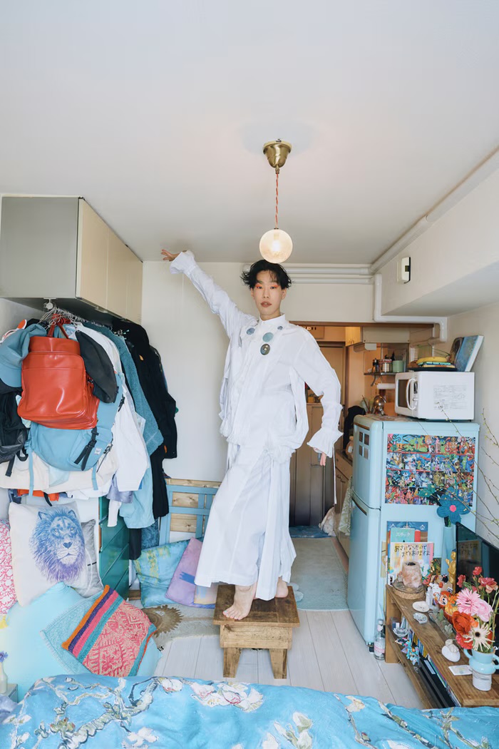 俳優・坂口涼太郎 初のエッセイ 『今日も、ちゃ舞台の上でおどる』が８月4日に発売決定！ 5月25日（日）より予約開... prtimes.jp/main/html/rd/p…