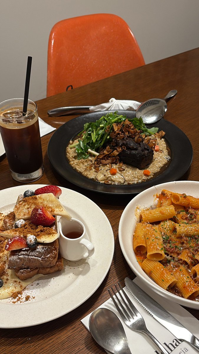 huebhy's tweet photo. 250525 🫧

🦁 today, i came back from seeing an exhibition w/ Ting unnie
🦁 and having a meal together ~
🦁 📸
🦁 my taste matches very well w/ Ting unnie

🌼 which exhibition did u guys see?
ㄴ🦁 Ron Mueck!
🦁 📸

#휴닝바히에 #HUENING_BAHIYYIH
#샤오팅 #XIAOTING #소바즈 #SOBAZ https://t.co/vDqOtW132e