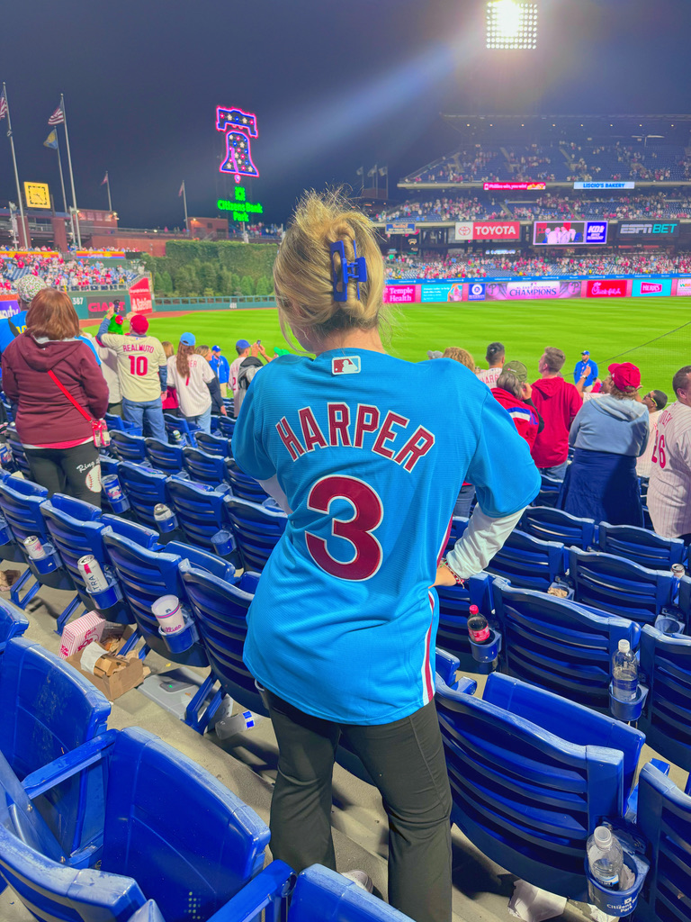 aokstott's tweet image. since i have a lot of new people around here, here's a little bit about me:
i'm cam!! i joined phillies twt around this time last year although i've been a fan much longer than that, i love editing videos that sometimes look professional and sometimes the dumbest thing you've…
