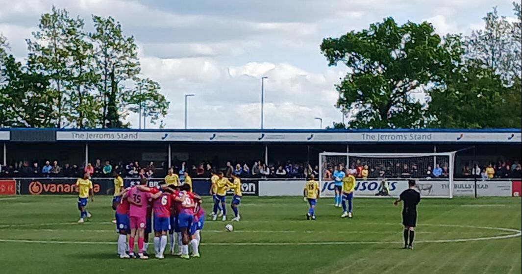 🖊 It's roughly three weeks since Daggers' National League status slipped through the hands it was in.

Belated posting on relegation, the ongoing managerial search, and a sizeable rebuild which awaits over this critical summer.

dagnificent.weebly.com/daggers-blog/n…