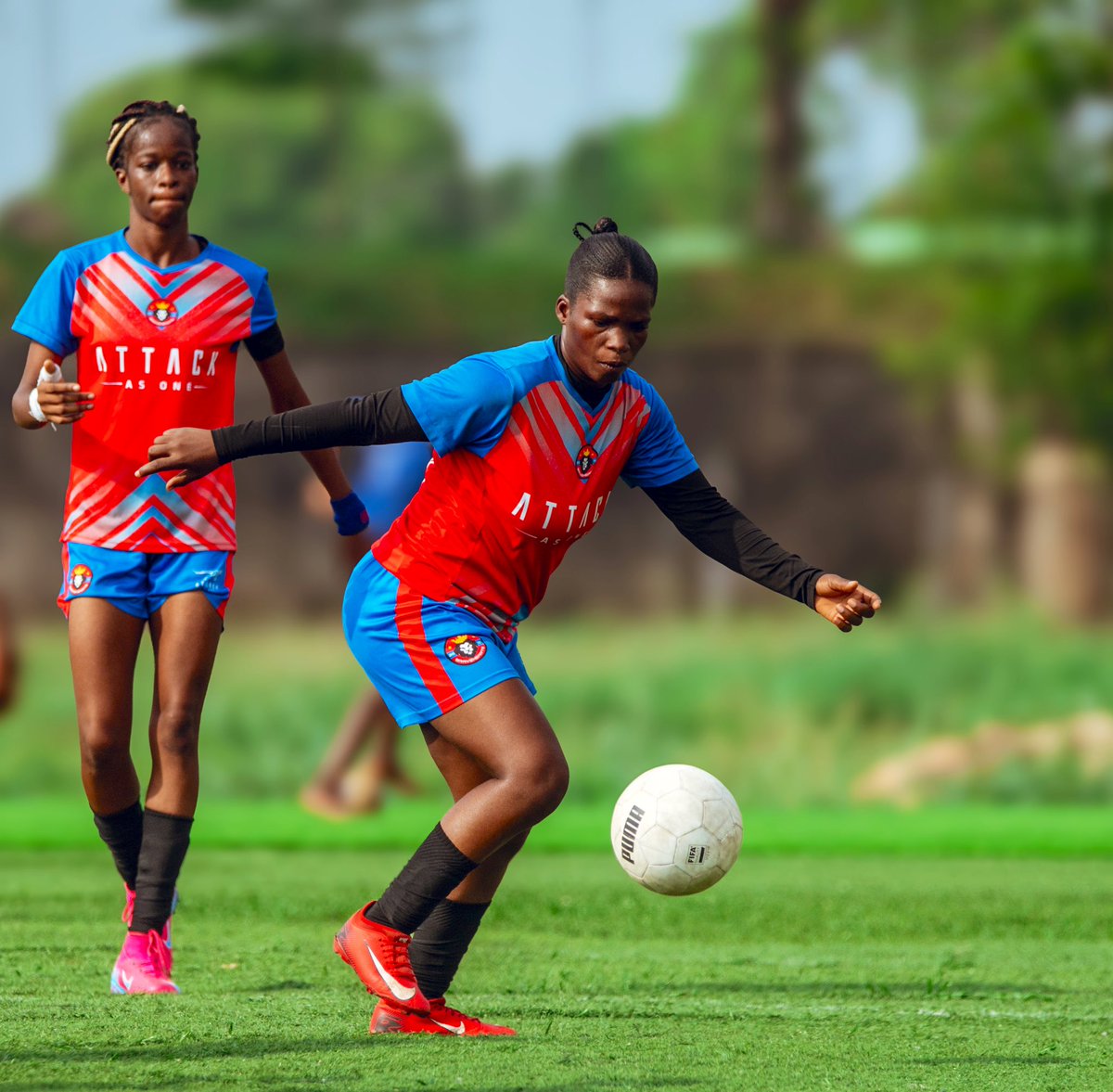 Greatness 🐂💜 (@esohe_greatness) on Twitter photo One of the best female football pictures on the Internet right now 💥
Thank you <a href="/eragbie_joshua/">Skyunit_Photography</a> 💯
#EG19
#TheBull🐂 One of the best female football pictures on the Internet right now 💥
Thank you <a href="/eragbie_joshua/">Skyunit_Photography</a> 💯
#EG19
#TheBull🐂
