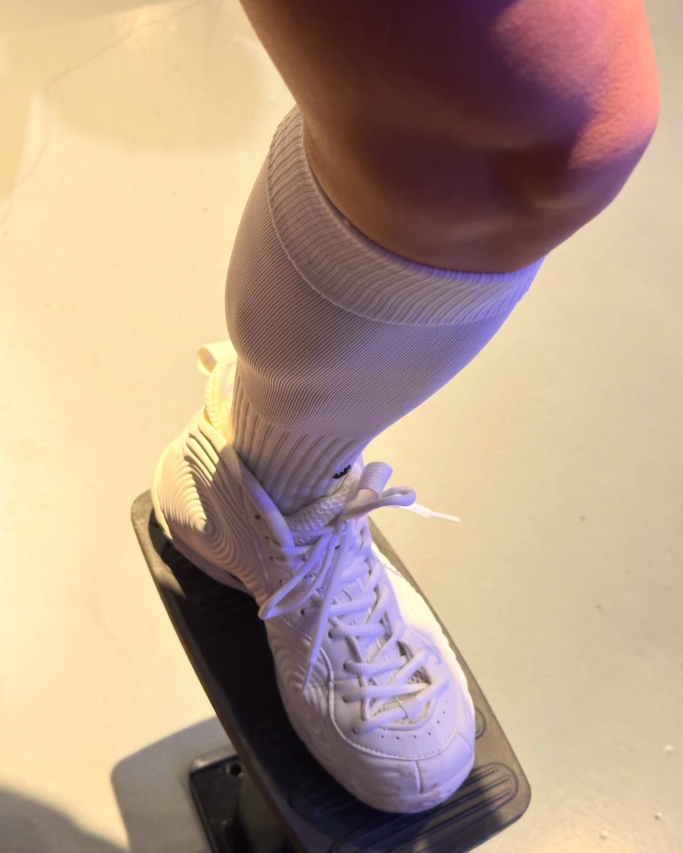 Joesocks tweet media