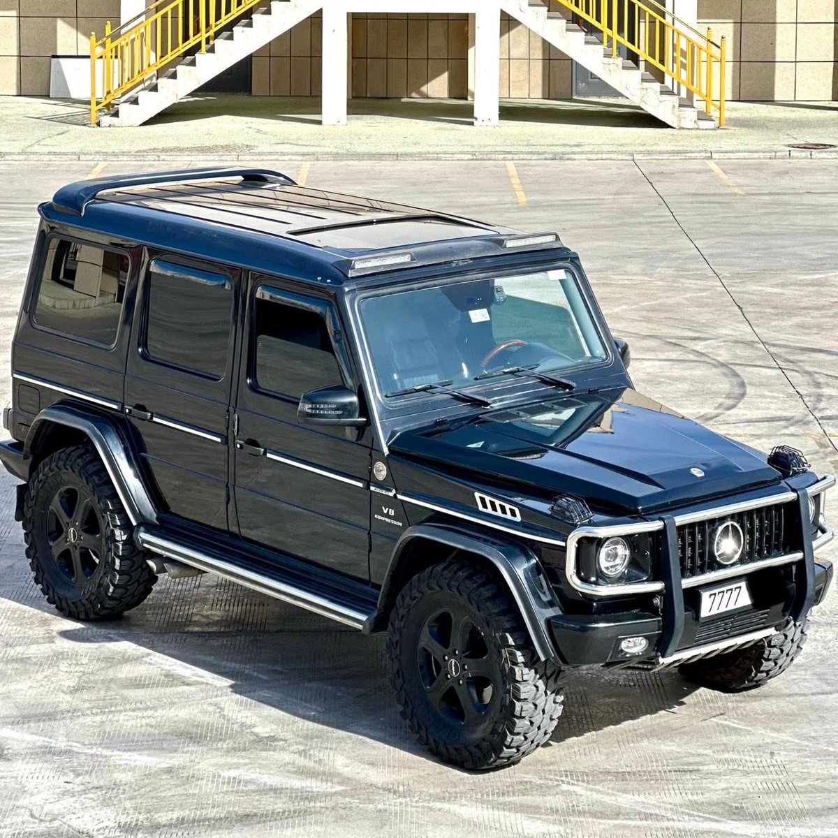 Gクラス ・ラダーフレームは、岩場などで優れた走破性を発揮する1990年～2018年(w463)前後リジッドアクスルサスペンション。#w463_ラダーフレーム #w463_リジッドアクスル #w463_前後リジッドアクスル2018年最終型 #w463_リジッドアクスルサスペンション