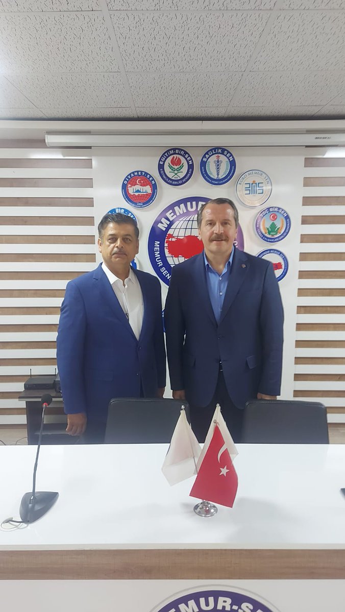 Memur-Sen Genel Başkanı Sayın Ali Yalçın Bey'e: PERSONELİMİZİN TALEPLERİNİ İLETTİK. 
✅ 3600 Ek Gösterge
✅  Eş Durumu atama hakkı
✅ Daire personelinin özlük haklarının iyileştirilmesi
✅ YHS nın kaldırılarak, GİH sınıfına dönüştürülmesi
✅ Vekil İmam Hatiplerin Maaşlarının dü