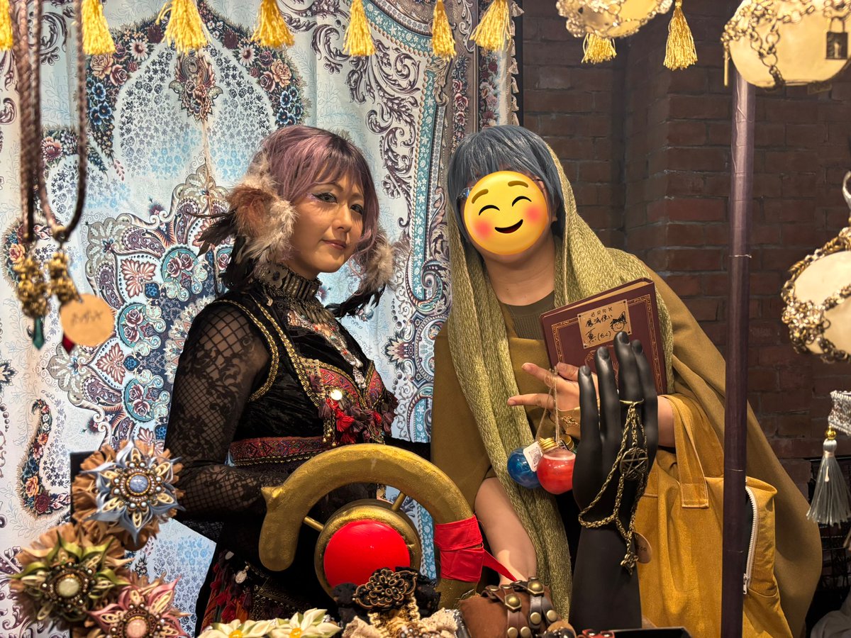 kaoruRemix's tweet photo. #リュミエールの不思議な絵本
二日目参戦終了……してしまった。
昨日の段階でリュミエールは救えたので
今日は街の散策とショーと食事
を楽しみにしてきた
素敵な出会いが沢山あって幸せ https://t.co/A1HjW1lIDD