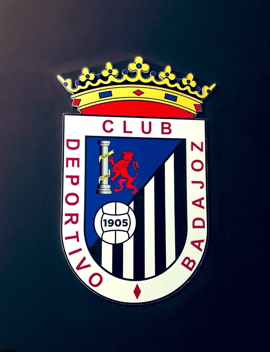 Hoy, 🧠 y 🥚🥚. Todo al Banco y negro.