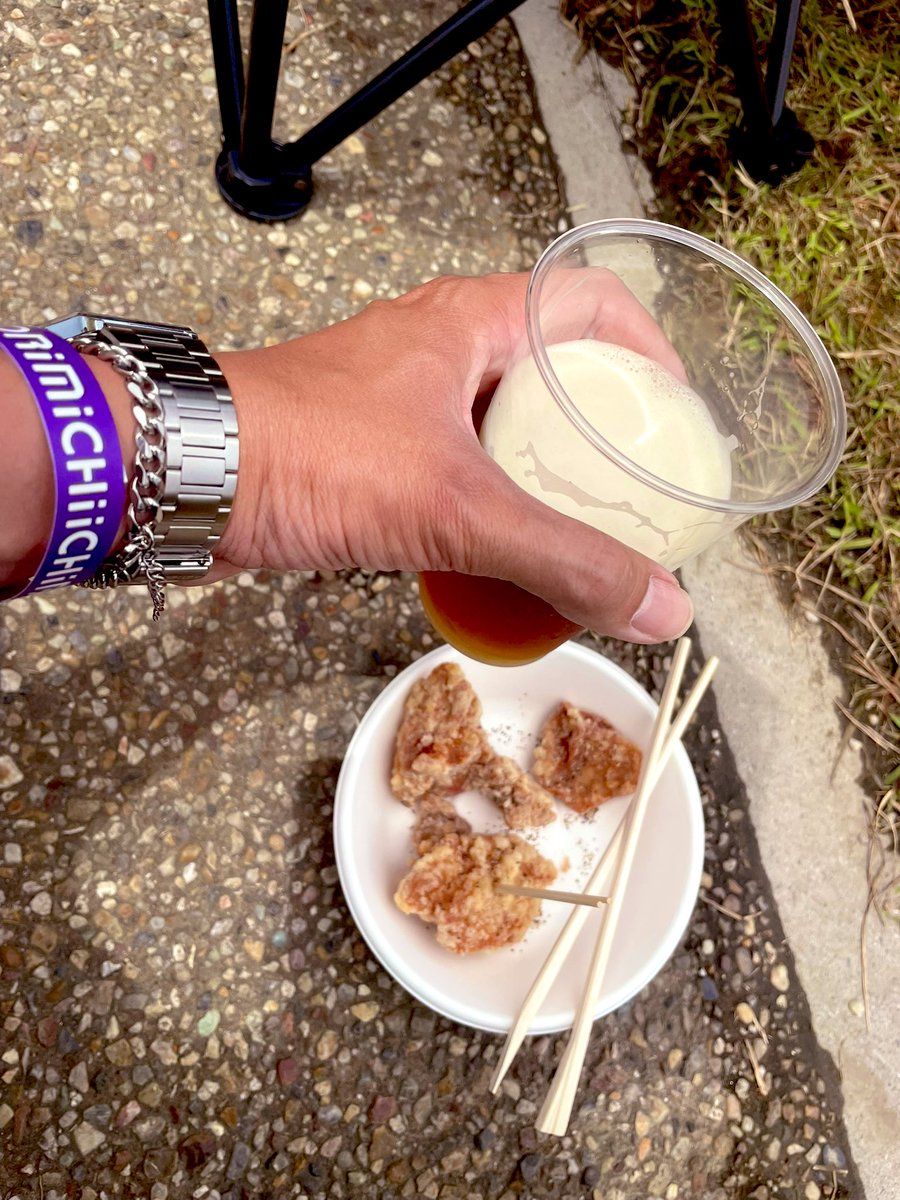 今週は家族で森、道、市場！
アーティスト全然わからんけど
楽しいからよし!
でもPUFFYだけはわかった！笑
#森道市場