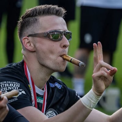 Mornin’ Champs 🏆🖤🤍