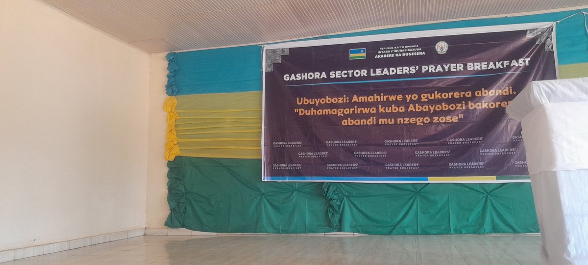 Umurenge wa Gashora - Akarere ka Bugesera (@gashorabugesera) on Twitter photo Muri iki gitondo mu murenge wa <a href="/GashoraBugesera/">Umurenge wa Gashora - Akarere ka Bugesera</a> ,twazindukiye mu masengesho yitabiriwe n'abayobozi mu mumurenge mubyiciro bitandukanye.
Ubuyobozi:amahirwe yo gukorera abandi "duhamagarirwa kuba abayobozi bakorera abandi mu nzego zose"
<a href="/BugeseraDistr/">Bugesera District</a> ,<a href="/RwandaEast/">πππ¬πππ«π§ ππ«π¨π―π’π§ππ | ππ°ππ§ππ</a> Muri iki gitondo mu murenge wa <a href="/GashoraBugesera/">Umurenge wa Gashora - Akarere ka Bugesera</a> ,twazindukiye mu masengesho yitabiriwe n'abayobozi mu mumurenge mubyiciro bitandukanye.
Ubuyobozi:amahirwe yo gukorera abandi "duhamagarirwa kuba abayobozi bakorera abandi mu nzego zose"
<a href="/BugeseraDistr/">Bugesera District</a> ,<a href="/RwandaEast/">πππ¬πππ«π§ ππ«π¨π―π’π§ππ | ππ°ππ§ππ</a>