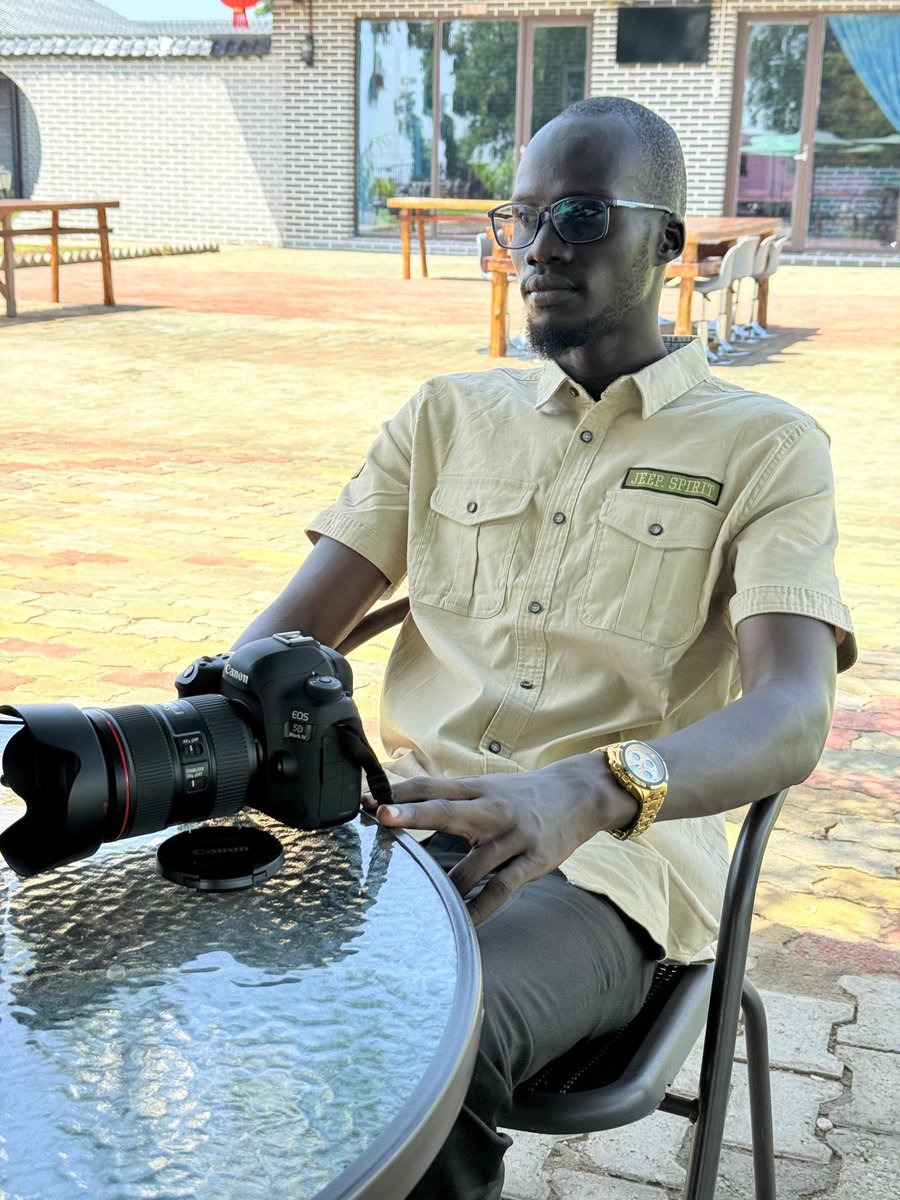 andrewakol1's tweet image. My work is out there amusing people like, "Who did this?" Meanwhile, this humble me is just here… behind the camera and screen, deep in Premiere Pro and DaVinci Resolve.
Media isn't just a job, it's about storytelling 🎬