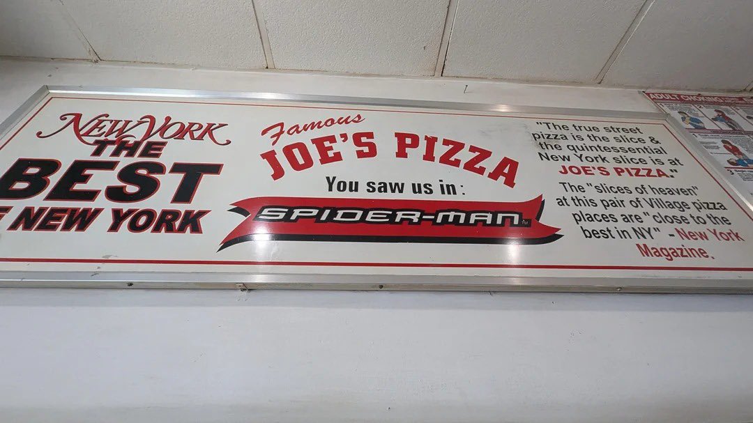 Her : « Babe, where do you want to eat? »
Me :