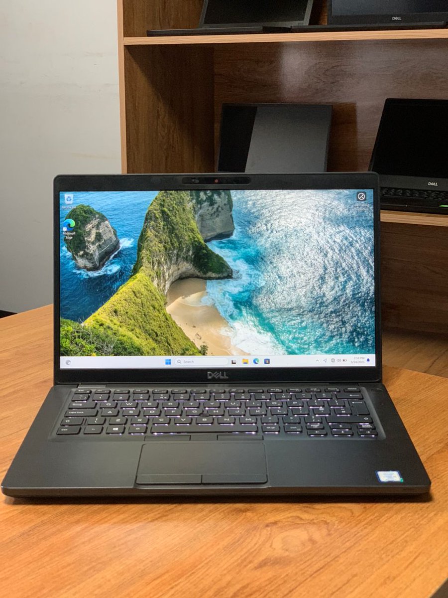 happy7766195938's tweet image. *Dell Latitude 3400*
#Touchscreen
📌Intel Core i5 8th gen
📌128 + 8gb DDR4 Ram
📌8Hrs battery  
📌Backlight Keyboard
📌Fingerprint On Power Button 
📌Type C
📌Slim, Smart and Clean
 *K880,000*