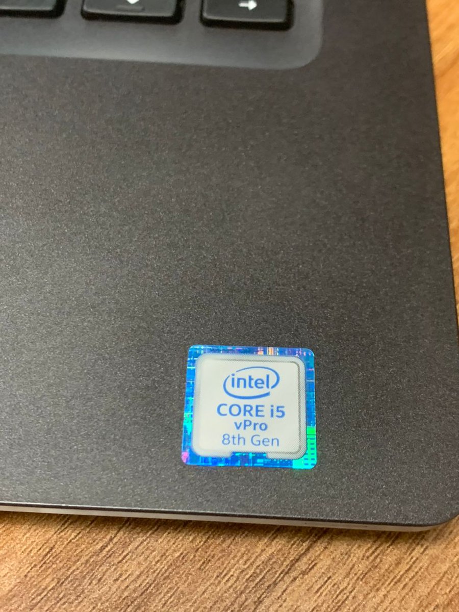 happy7766195938's tweet image. *Dell Latitude 3400*
#Touchscreen
📌Intel Core i5 8th gen
📌128 + 8gb DDR4 Ram
📌8Hrs battery  
📌Backlight Keyboard
📌Fingerprint On Power Button 
📌Type C
📌Slim, Smart and Clean
 *K880,000*