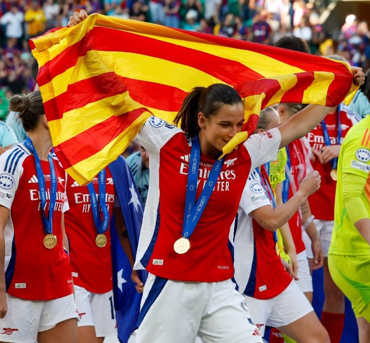 Josep Lluís Alay (@josepalay) on Twitter photo Per fi veig un/a jugador/a català/ana celebrant la victòria del seu equip i mostrant orgullosa la bandera del seu país. Gràcies Laia Codina <a href="/laiacodina5/">Laia Codina Panedas</a>. Per fi veig un/a jugador/a català/ana celebrant la victòria del seu equip i mostrant orgullosa la bandera del seu país. Gràcies Laia Codina <a href="/laiacodina5/">Laia Codina Panedas</a>.