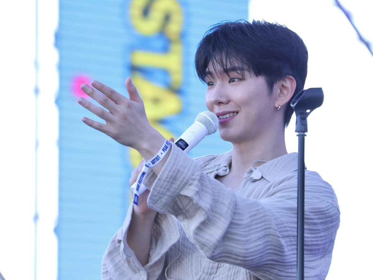 250525 피크페스티벌

사랑이 눈에 보이는 순간🥹

#몬스타엑스 #기현 #유기현 
#MONSTA_X #MONSTAX #KIHYUN
#モンスタエックス #キヒョン
@OfficialMonstaX