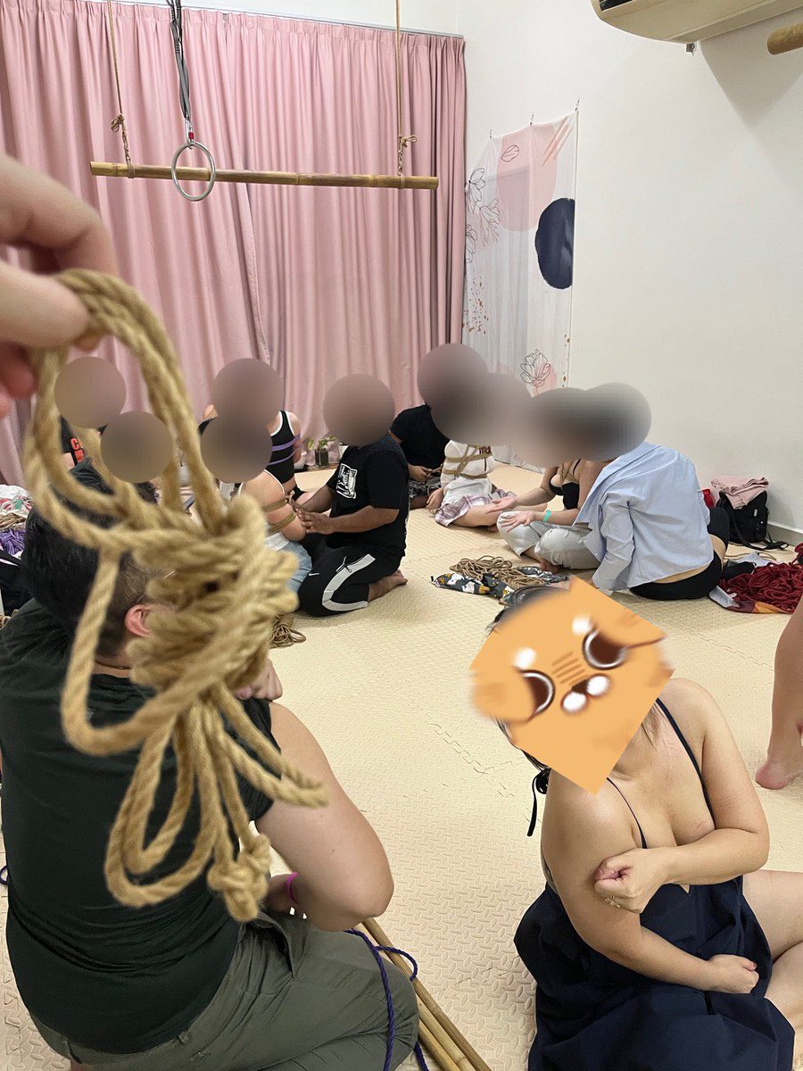 Peer rope shenanigans with <a href="/jeruttali/">JerutTali 🪢💜 🇹🇼24/10/2025</a> <a href="/Min_a13579/">Minaaaaaa</a> 

📍 <a href="/RopeTeaTime/">RopeTeaTime</a>