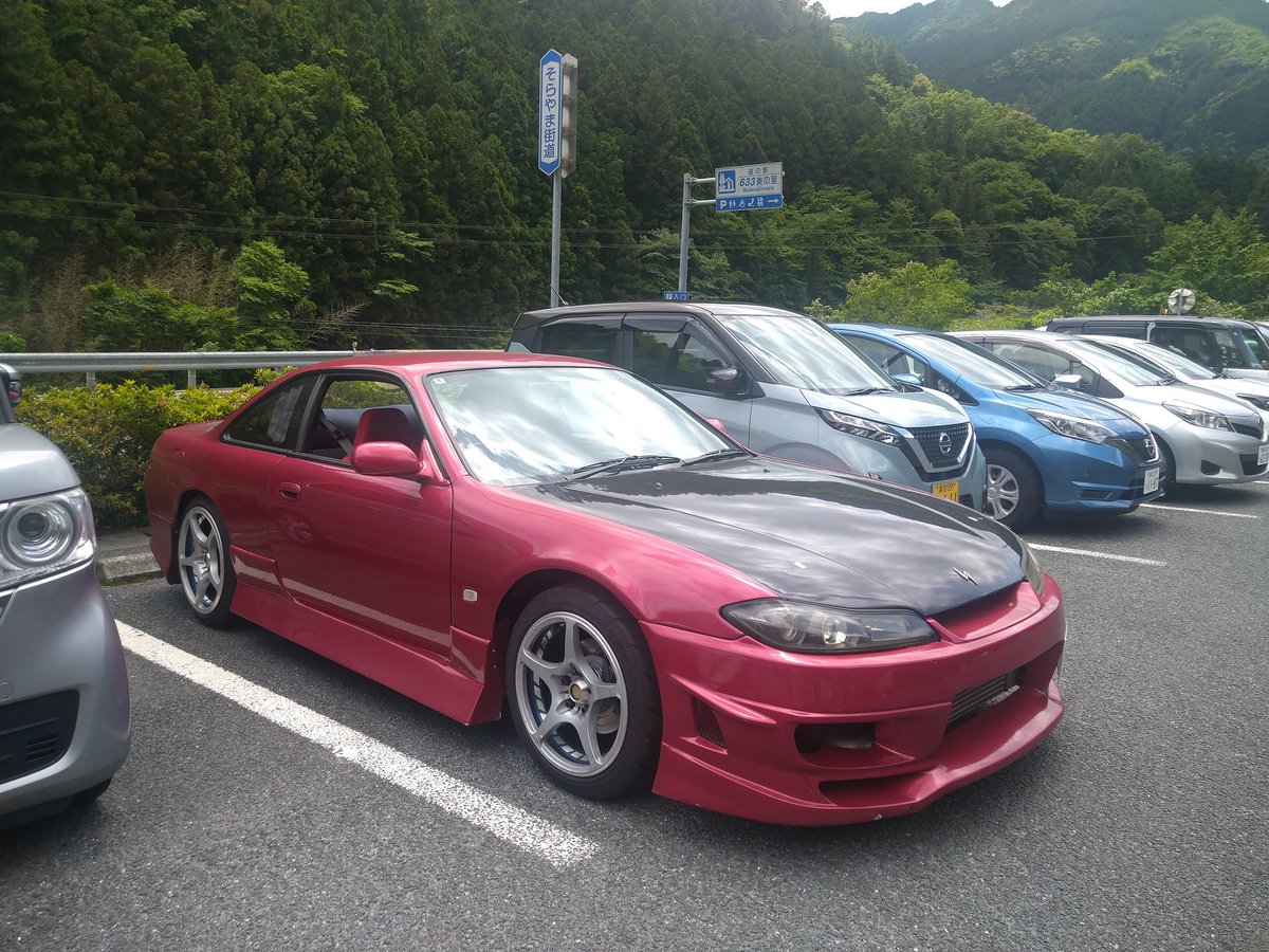 tetsu15mix's tweet photo. おつかれさまです!あたしの14シルビア！びんびん復活しました!不調の原因は点火時期が狂ってたと言うオチでした。お恥ずかしい💧直ったのでドライブ。エアコンが壊れてるので少しでも涼しいお山へ。。。このクルマがこんなに速かったとは、、、、楽しすぎる✌ https://t.co/mb1pspteBc